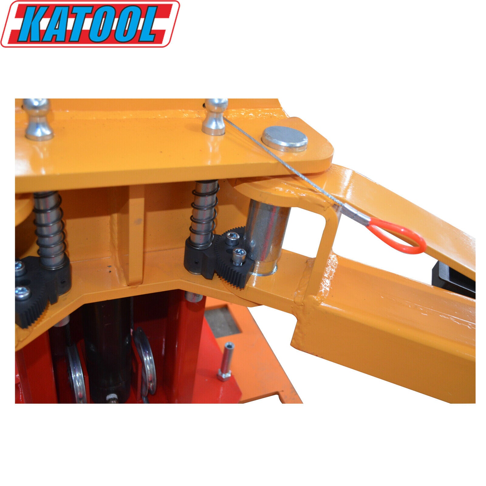 KT-M120 vehicle lift arm connection close-up