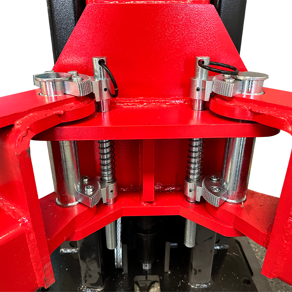 KT-M150D safety lock mechanism detail