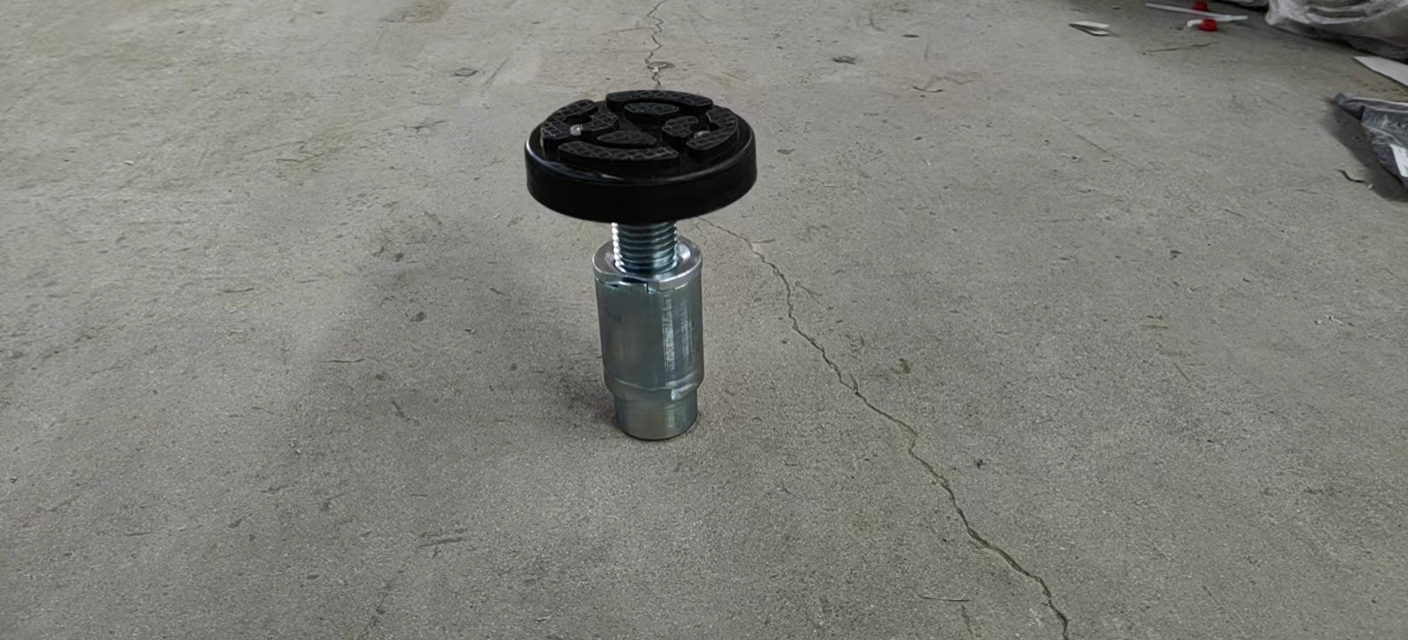 KATOOL KT-MP1 lift screw pad with rubber contact surface and metal base