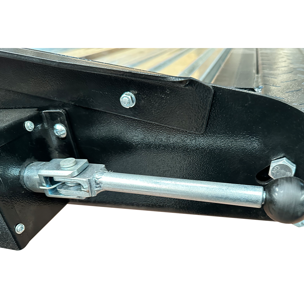 KT-P2700 mechanical detail